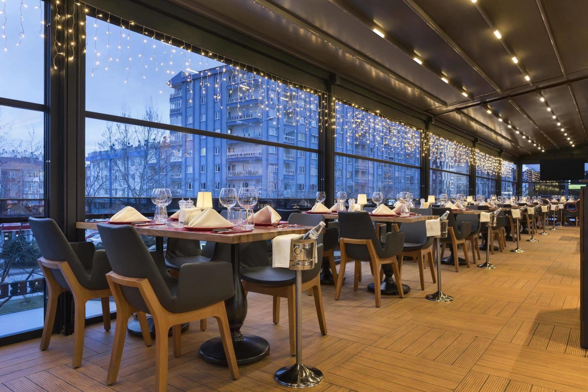 Ramada Encore Eskişehir Zewnętrze zdjęcie